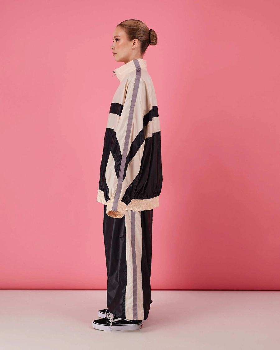 Conjunto de dos piezas casual  - Jackets reseña y precio