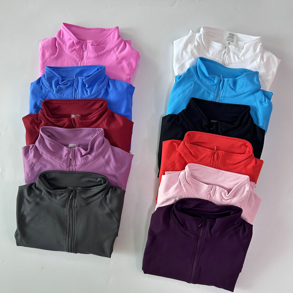 Chaqueta de yoga sin logo con  - Jackets reseña y precio